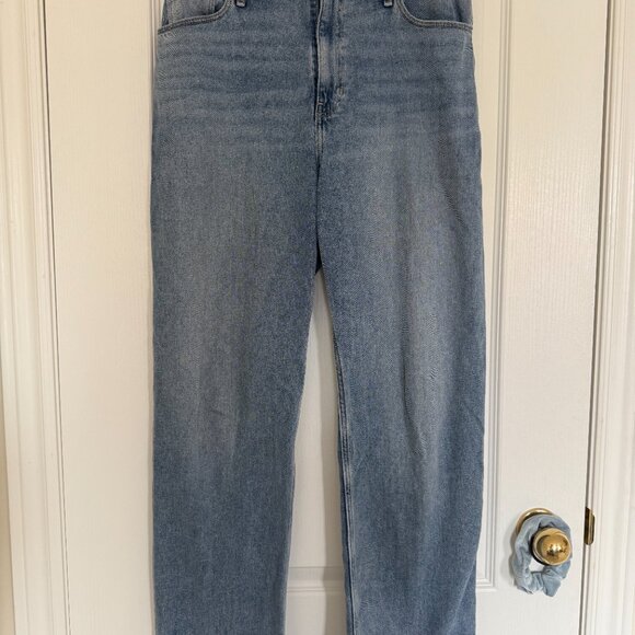 Hollister Medium Wash Ultra High-Rise Dad Jean Vintage Stretch - Picture 2 of 5